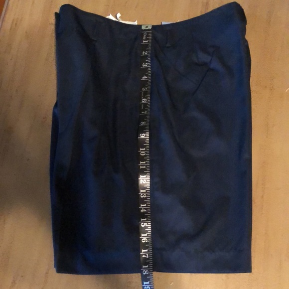 Monterey Club Navy pleated front shorts - Picture 6 of 6